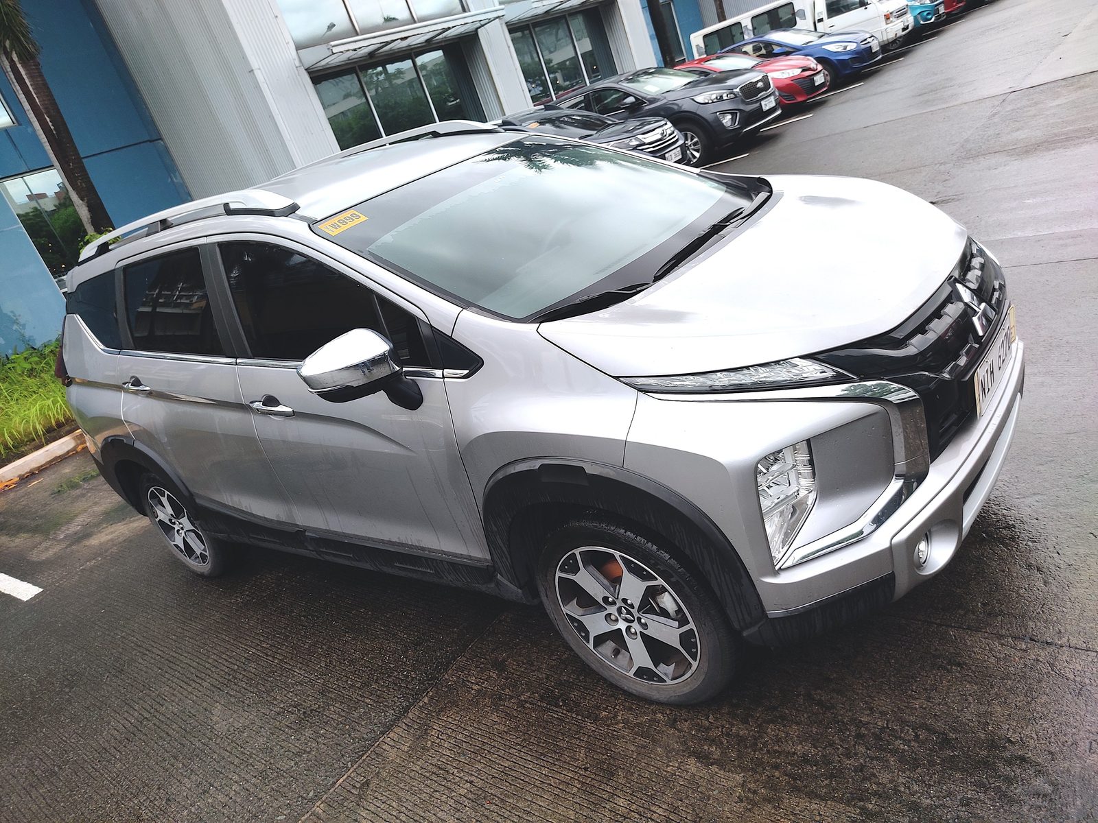 2022 Mitsubishi Xpander Cross 2WD photo 2