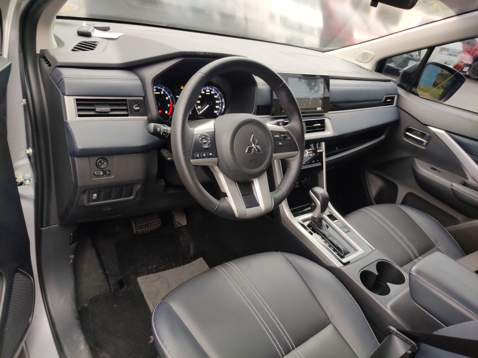 2022 Mitsubishi Xpander Cross 2WD photo 15