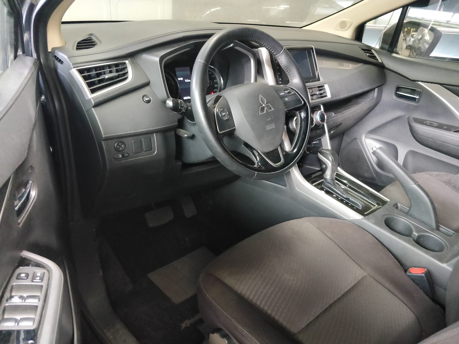 2022 Mitsubishi Xpander GLS 1.5G 2WD, AT, Gas 45T photo 6