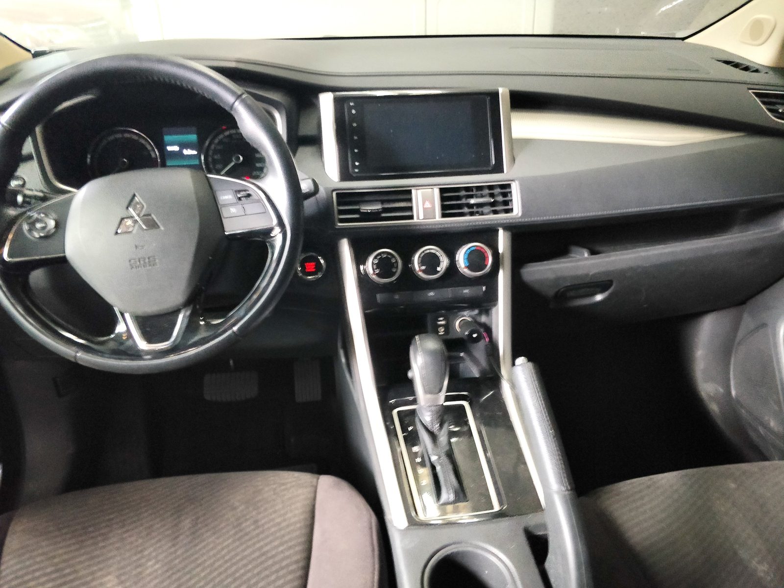 2022 Mitsubishi Xpander GLS 1.5G 2WD, AT, Gas 45T photo 7