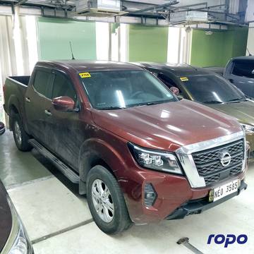 2022 Nissan Navara NP300 VE Calibre 4x2 2.4L, M/T, DSL 43T photo 2