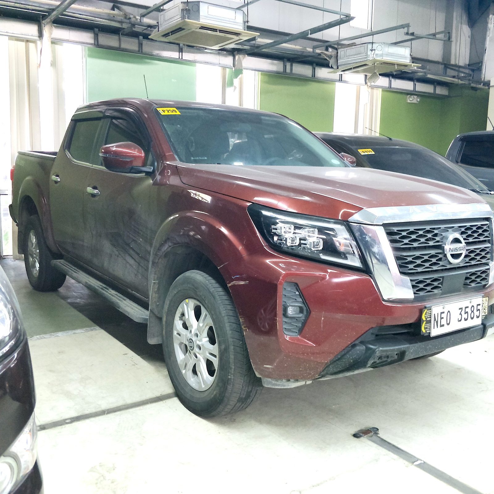 2022 Nissan Navara NP300 VE Calibre 4x2 2.4L, M/T, DSL 43T photo 4