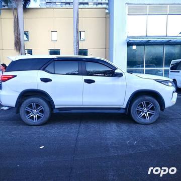 2022 Toyota Fortuner G 4x2 2.4L, AT, DSL 43T photo 9