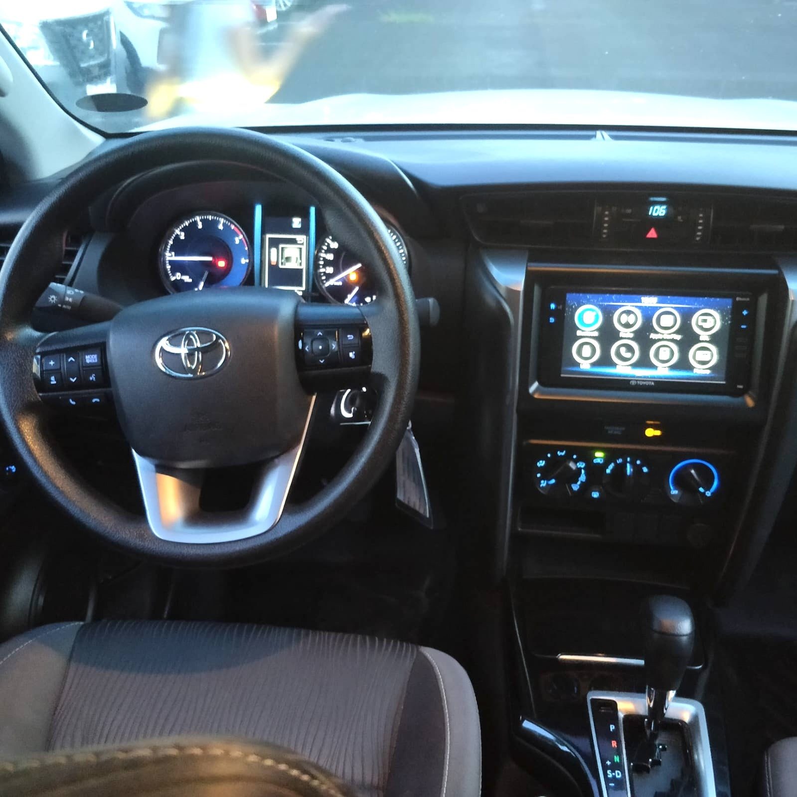 2022 Toyota Fortuner G 4x2 2.4L, AT, DSL 43T photo 15