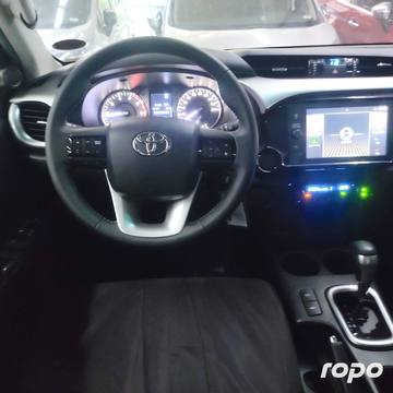 2022 Toyota Hilux G 4x2 2.4L AT DSL photo 8