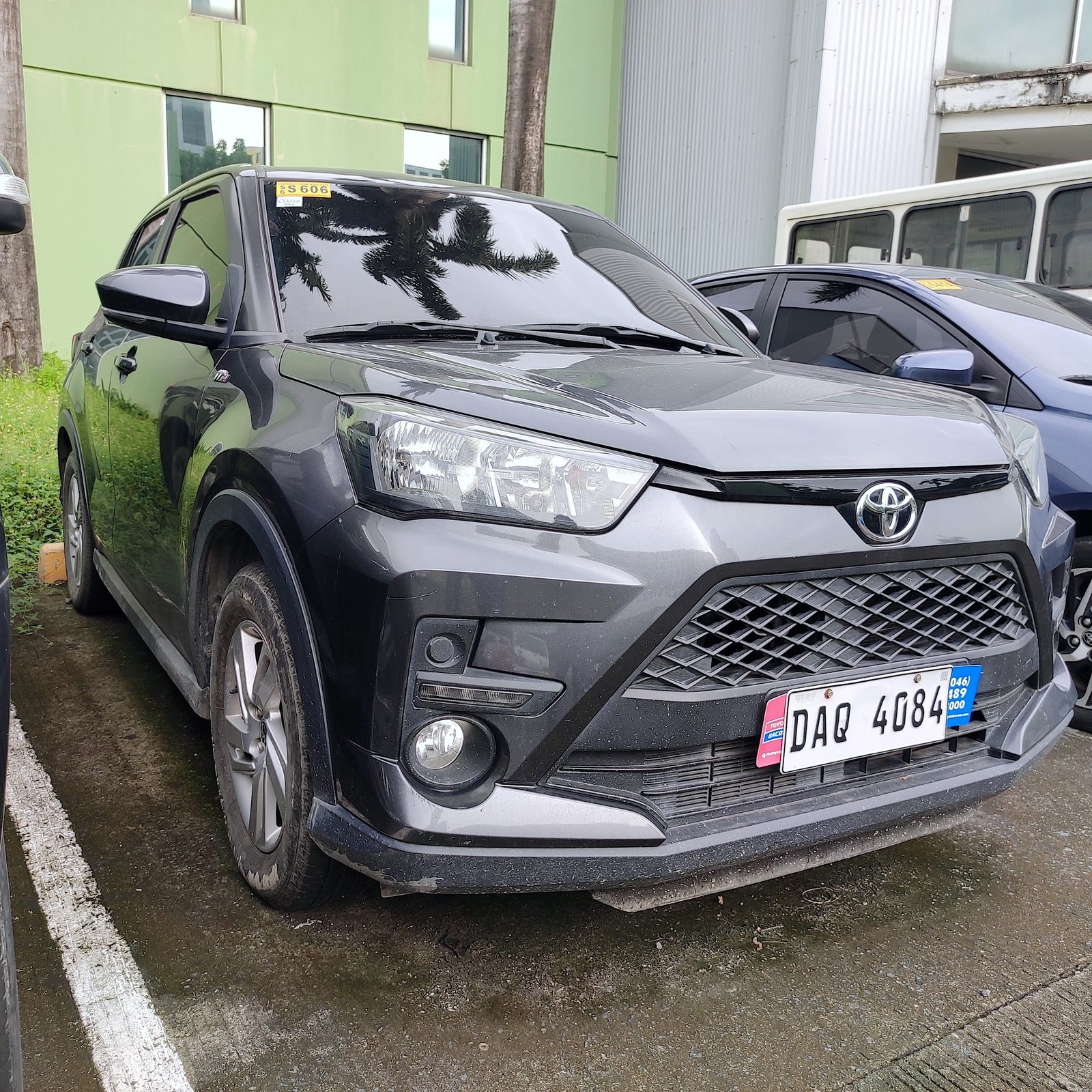 2022 Toyota Raize 1.2 E CVT, A/T, GAS 37T photo 5