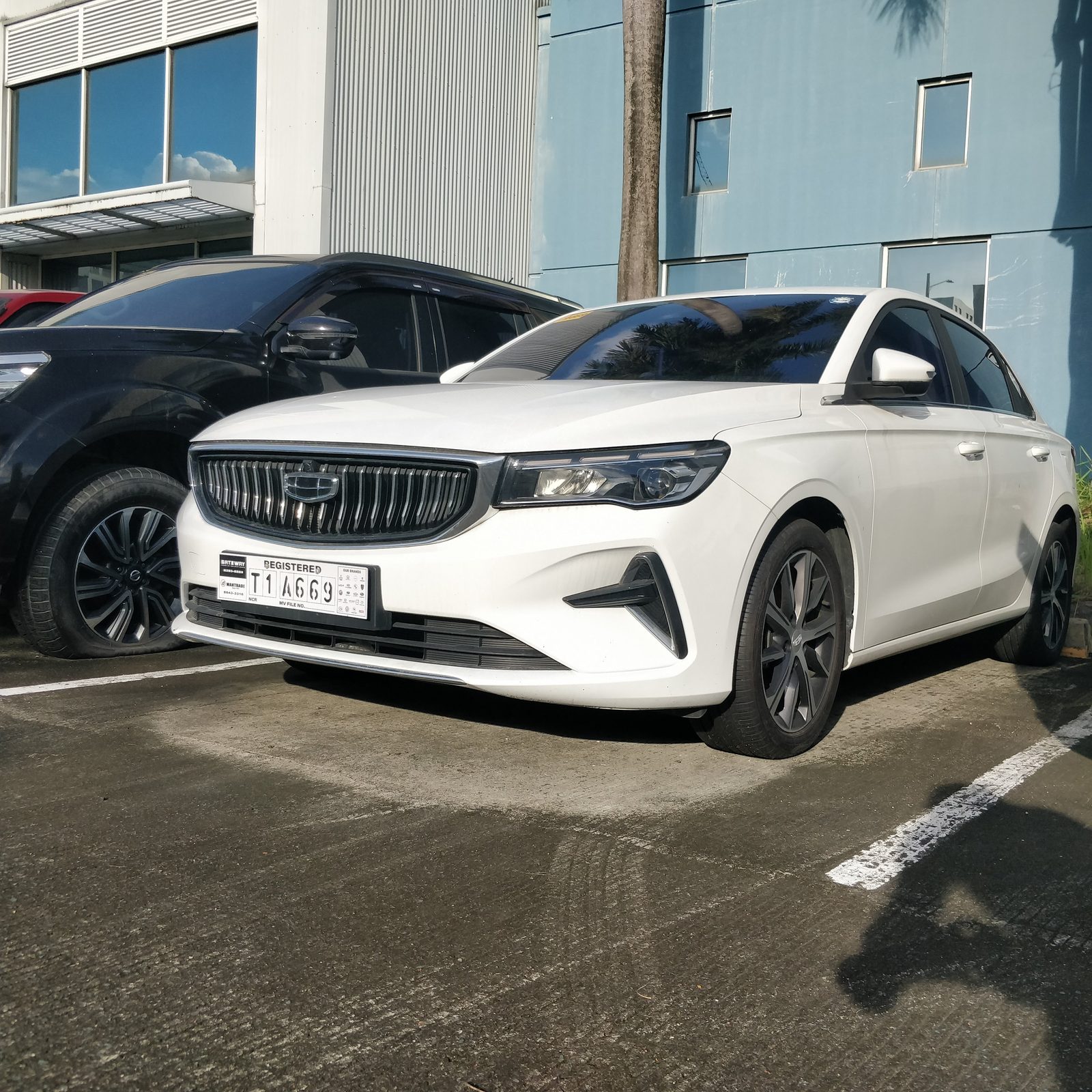 2023 Geely Emgrand Premium, A/T, GAS 7T photo 3