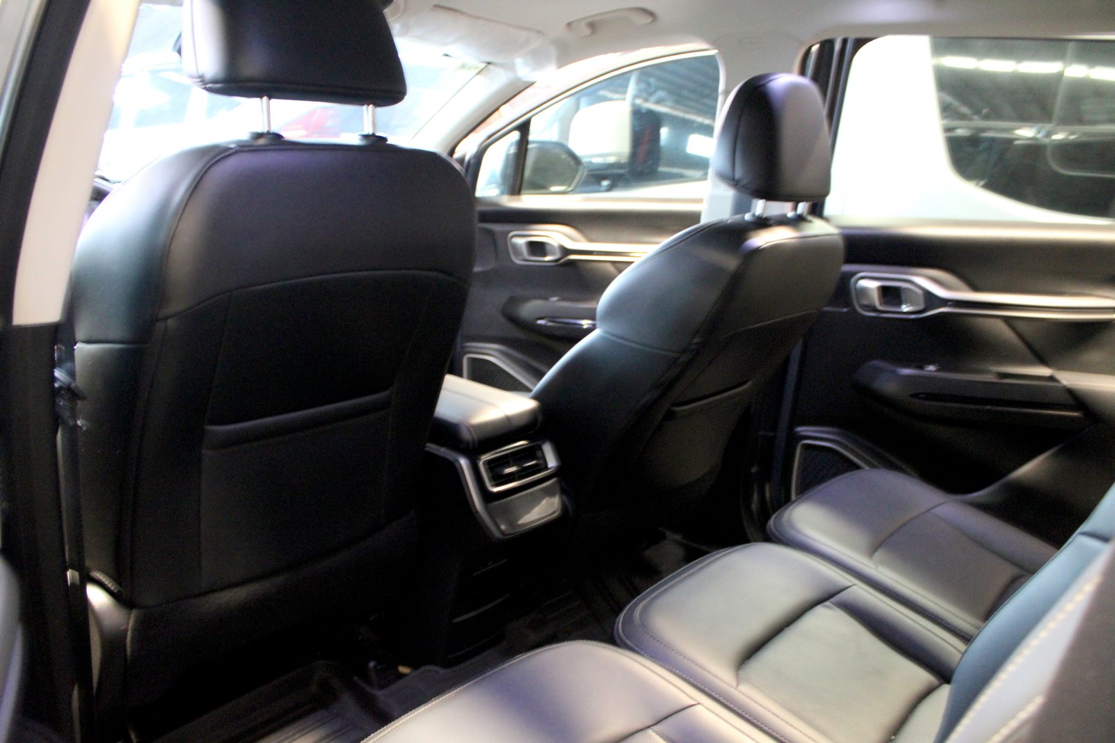 2023 Geely Okavango, A/T, Gas, 11T photo 9