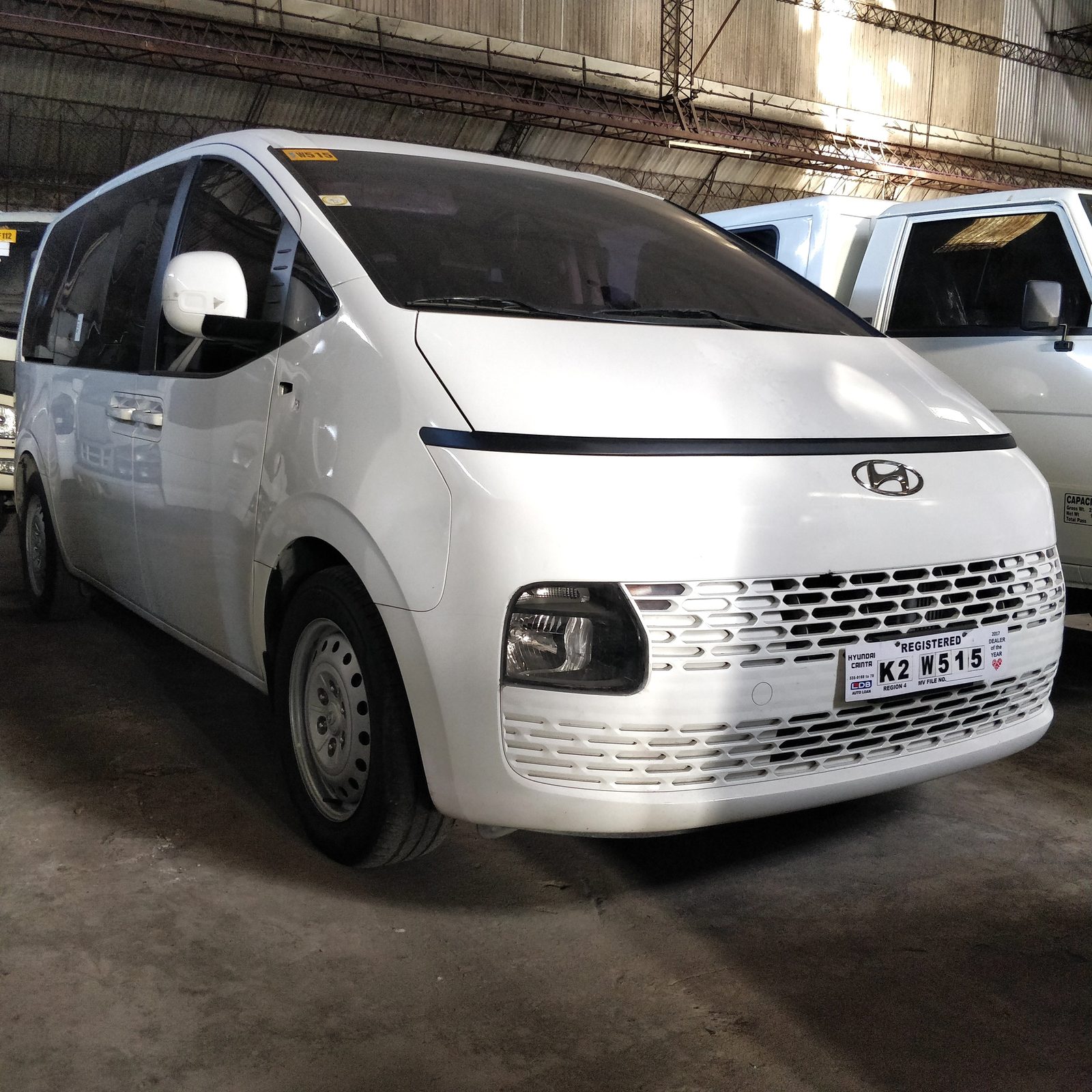 2023 Hyundai Staria Commuter 2.2L, MT, DSL 46T photo 3