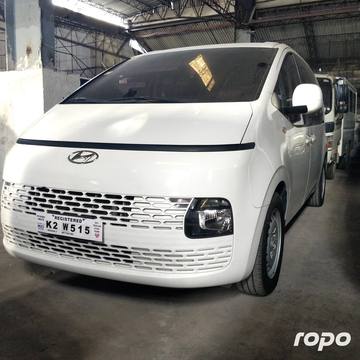 2023 Hyundai Staria Commuter 2.2L, MT, DSL 46T photo 4