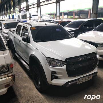 2023 Isuzu D-Max 3.0 4x2 LS-A, AT, DSL 22T photo 2