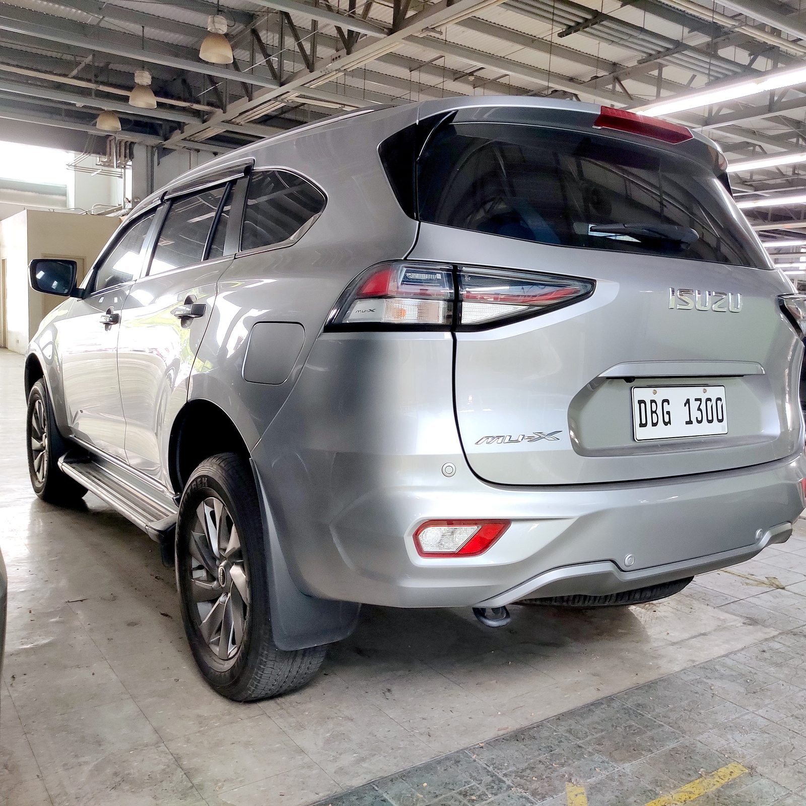 2023 Isuzu MU-X LS-A 4x2 3.0, A/T, DSL 8T photo 6