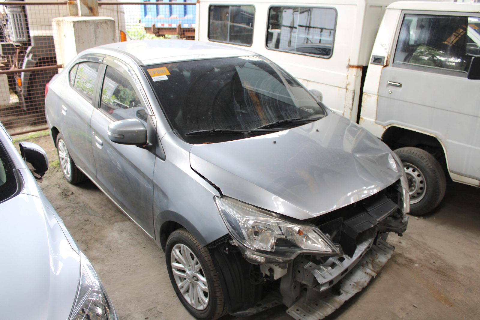 2023 Mitsubishi Mirage G4 GLS, A/T, GAS  9T photo 2