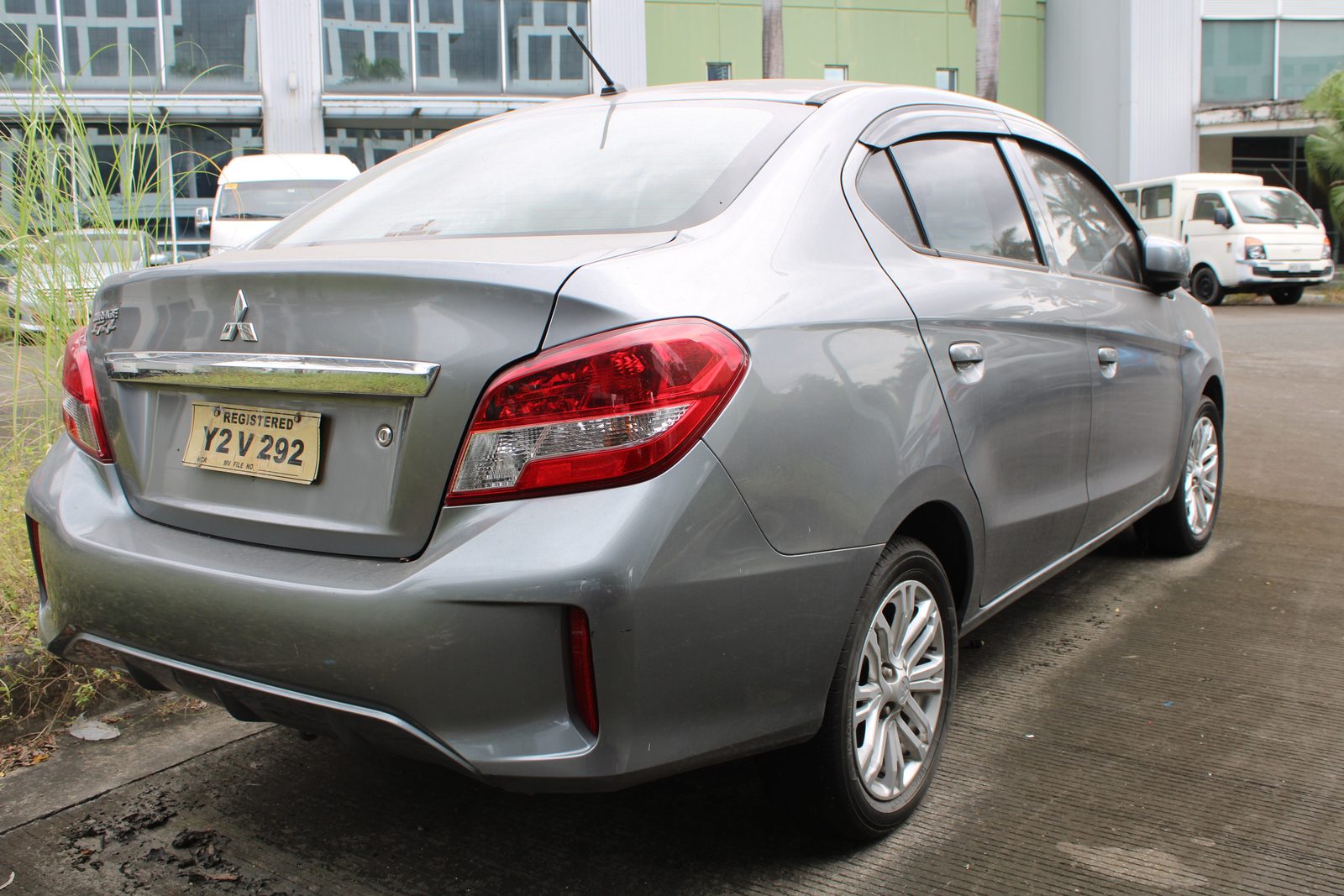 2023 Mitsubishi	Mirage G4 GLX, A/T, GAS 20T photo 3