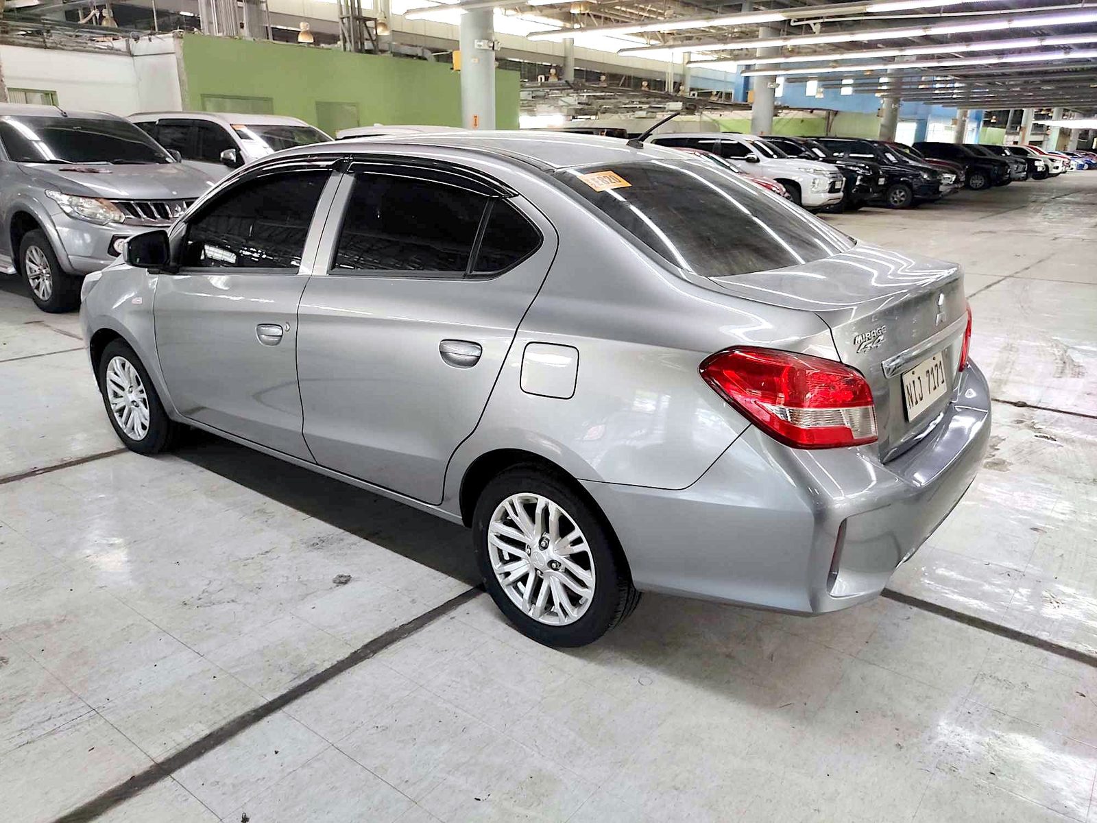 2023 Mitsubishi Mirage G4 GLX photo 3