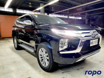 2023 Mitsubishi Montero Sport GLS 4x2 photo 2