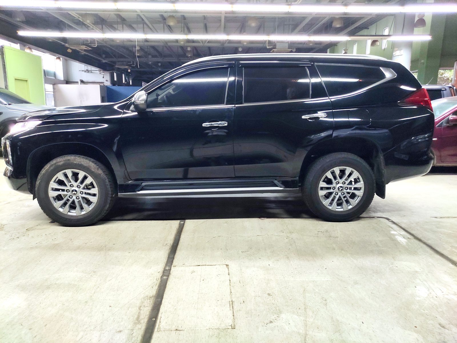 2023 Mitsubishi Montero Sport GLS 4x2 photo 4