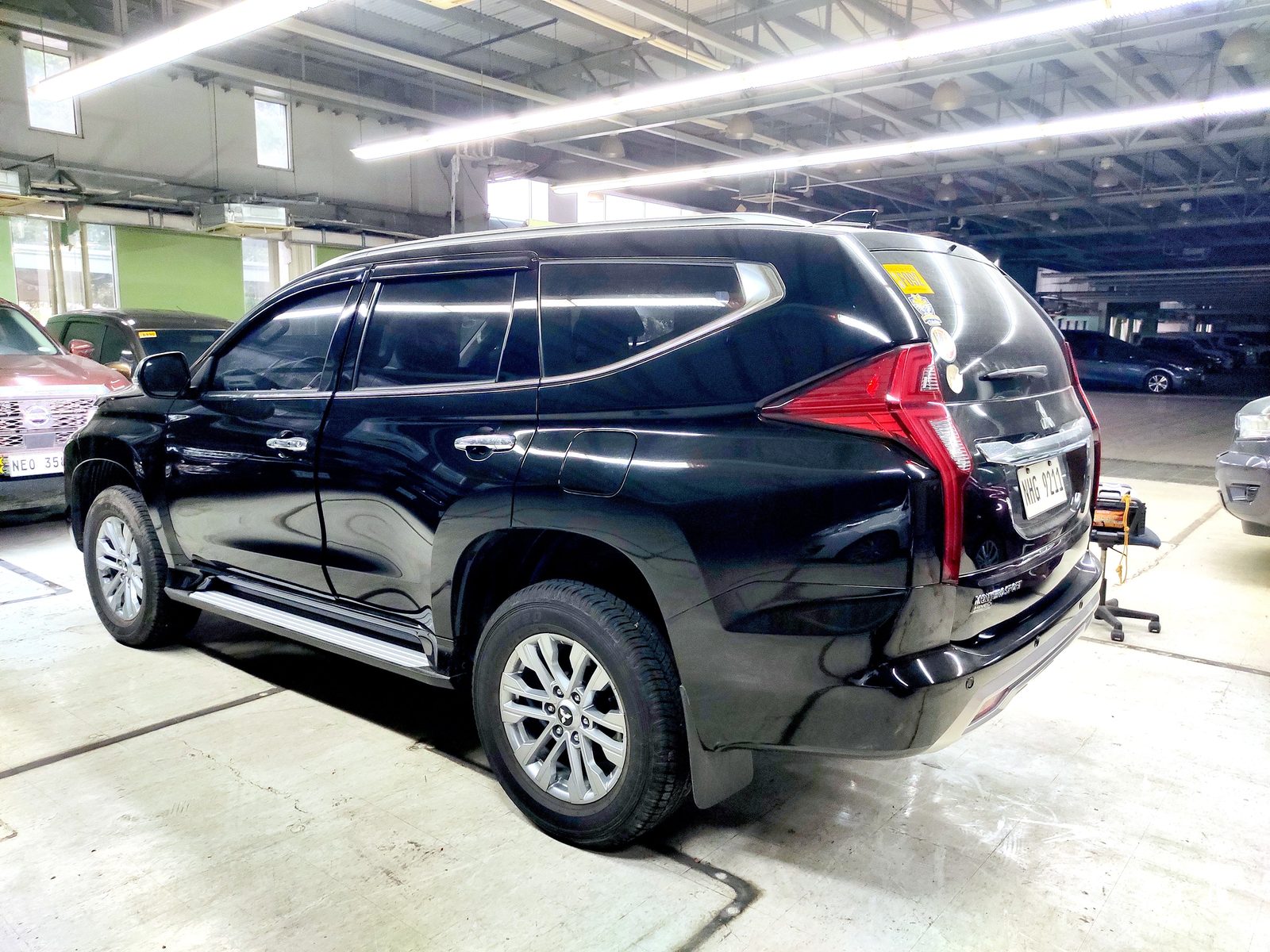 2023 Mitsubishi Montero Sport GLS 4x2 photo 7