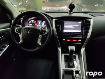 2023 Mitsubishi Montero Sport GLS 4x2 photo 12