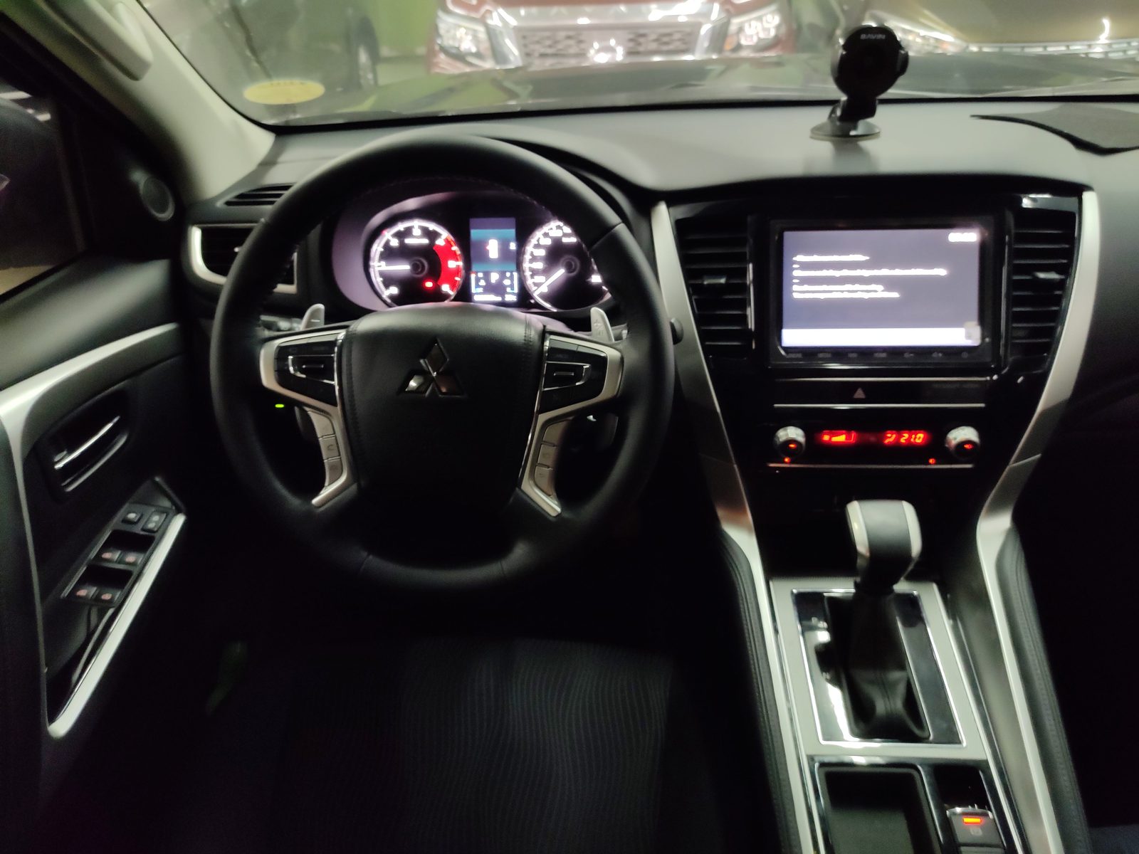 2023 Mitsubishi Montero Sport GLS 4x2 photo 14