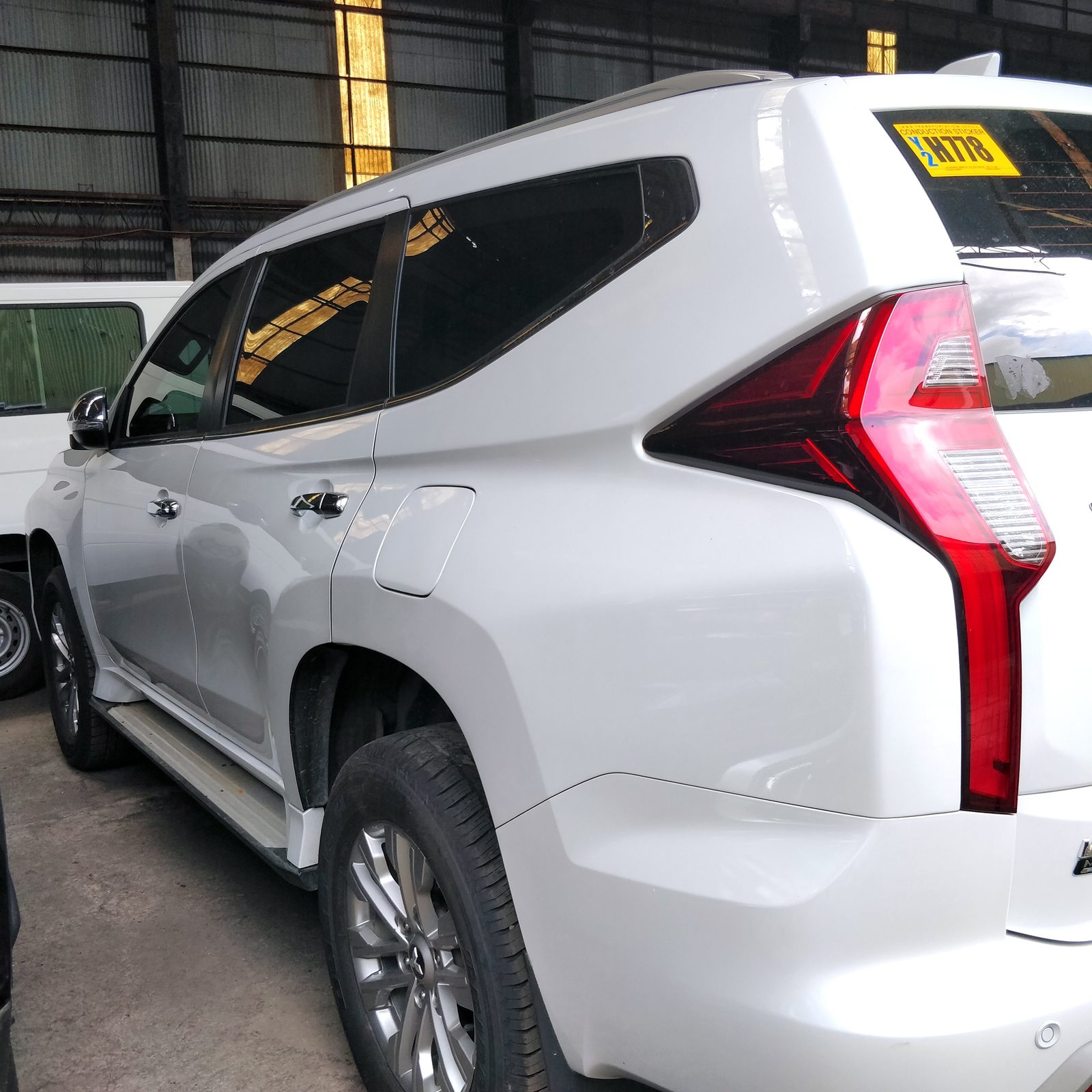 2023 Mitsubishi Montero Sport GLX 2WD, MT, DSL 18T photo 5