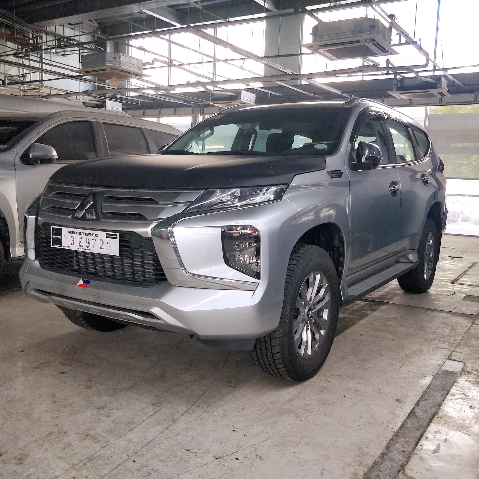 2023 Mitsubishi Montero Sport GLX 4x2 2.4D, MT, DSL - Upgraded 3T photo 3