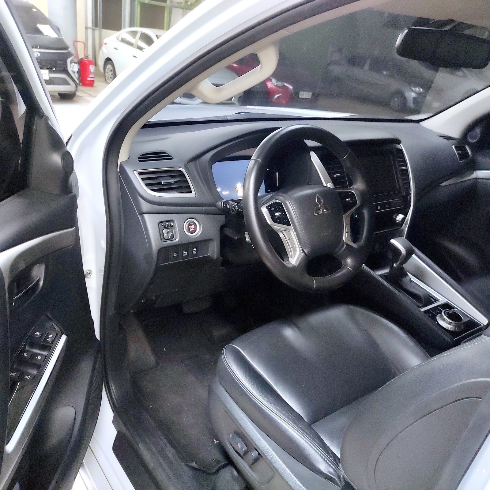 2023 Mitsubishi Montero Sport GT 2.4 4WD, A/T, DSL 28T photo 8