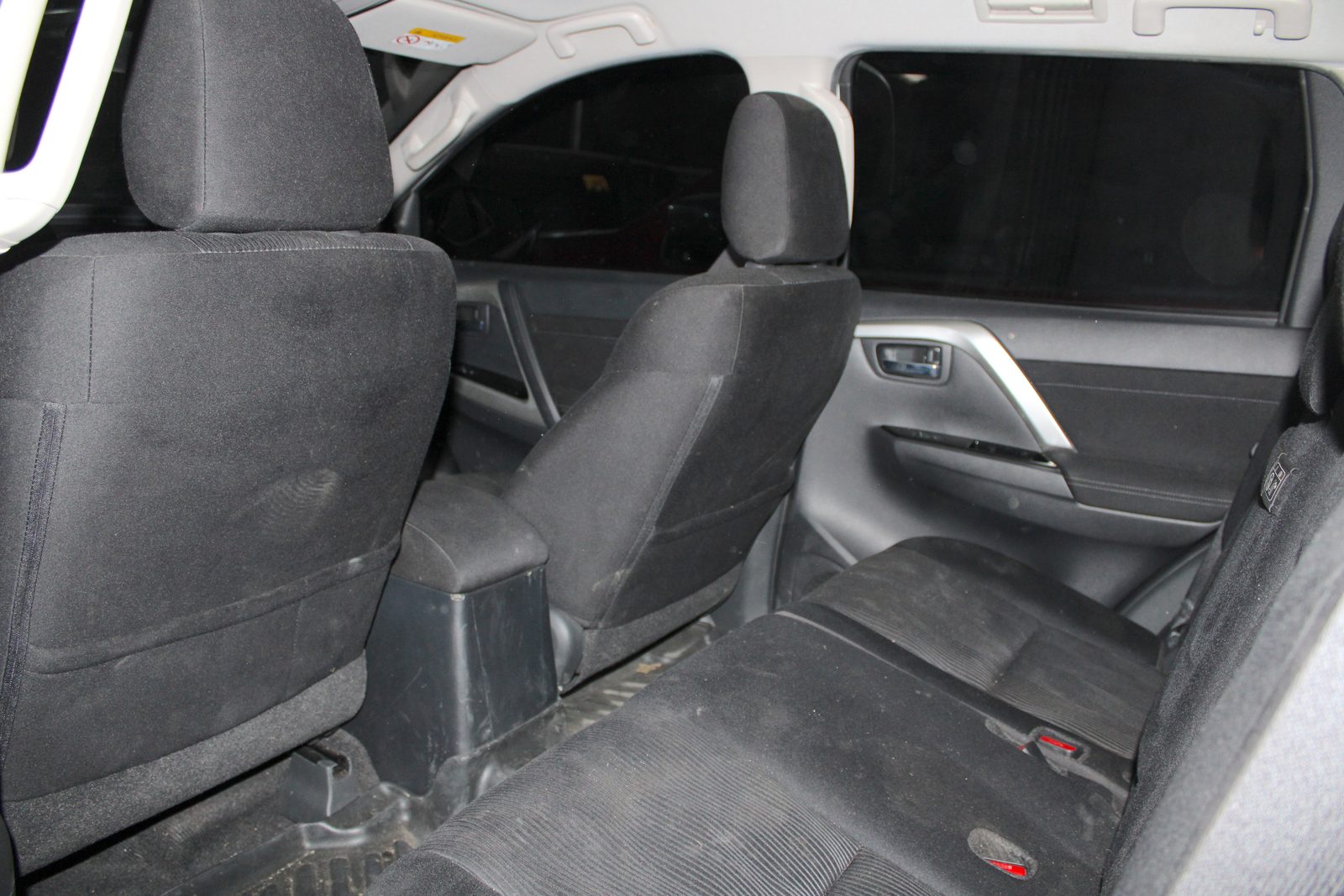 2023 MITSUBISHI - MONTERO SPORT, M/T DIESEL, 17T photo 8