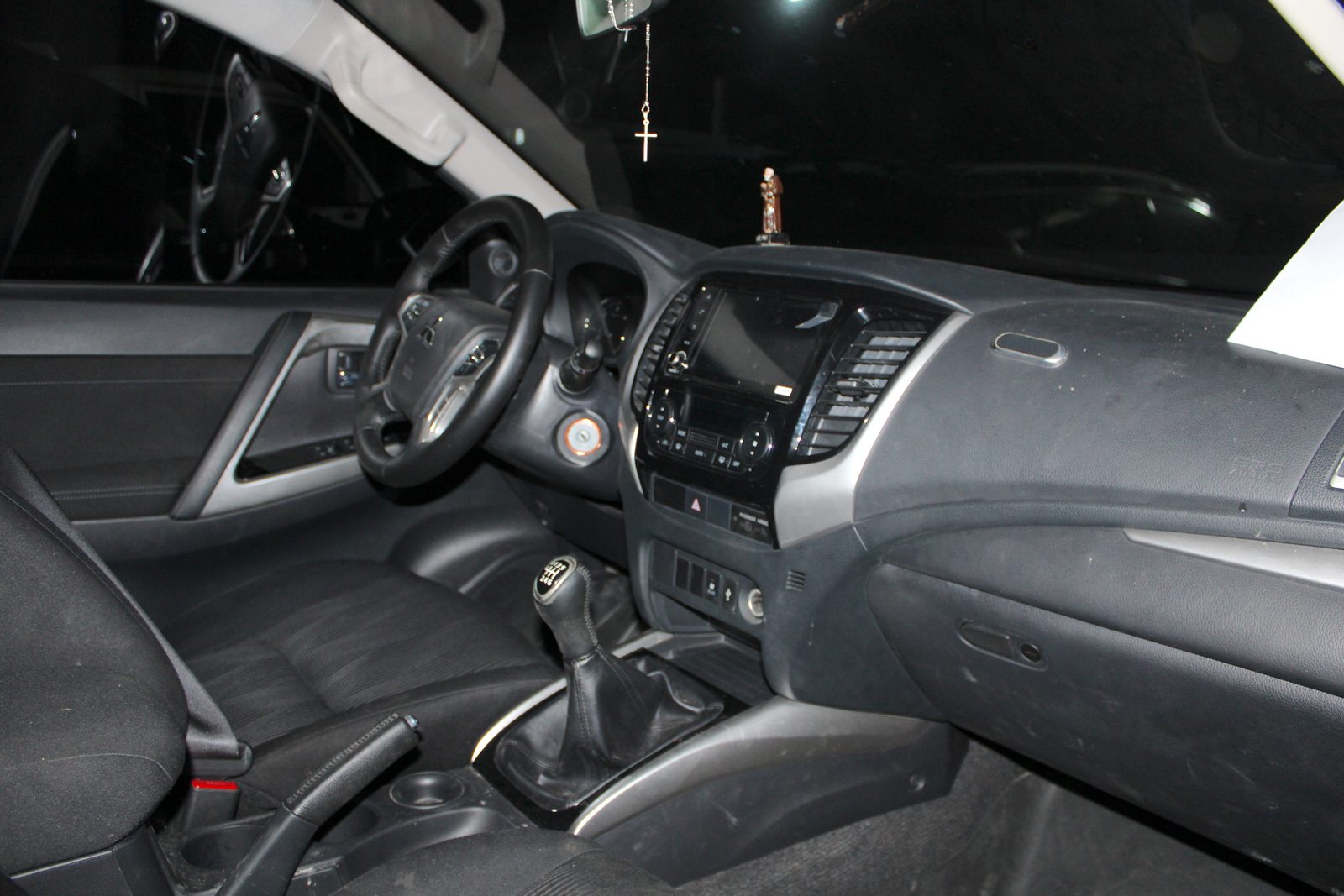 2023 MITSUBISHI - MONTERO SPORT, M/T DIESEL, 17T photo 15