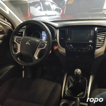 2023 Mitsubishi Montero Sport, M/T, Diesel,18T photo 11