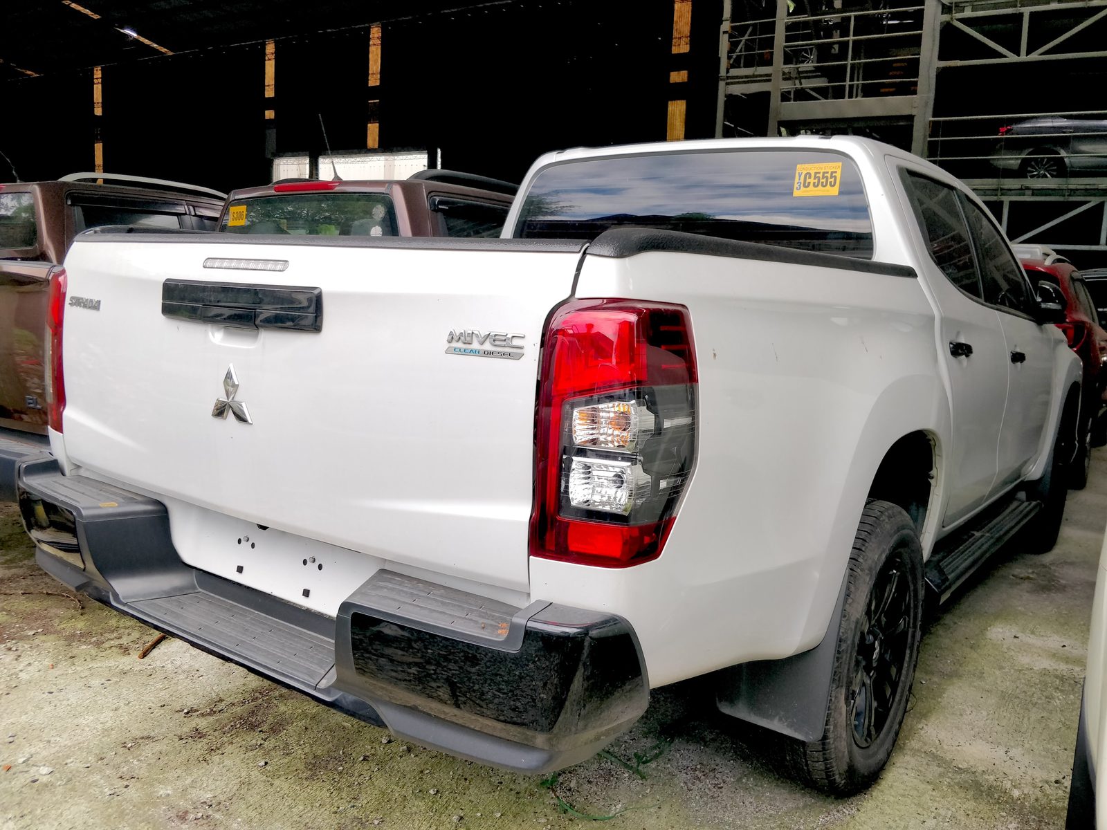 2023 Mitsubishi Strada GLS 4x2 2.4D, A/T, DSL 33T photo 4