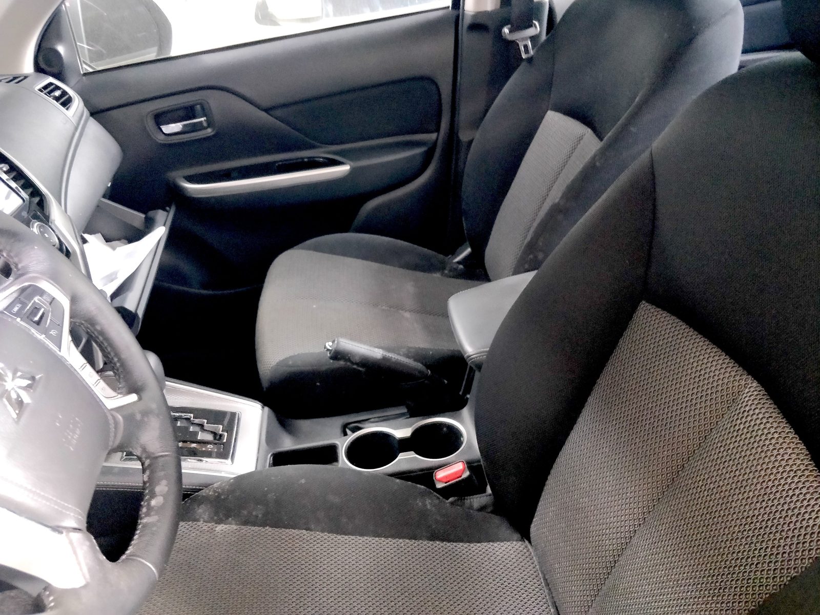 2023 Mitsubishi Strada GLS 4x2 2.4D, A/T, DSL 33T photo 10