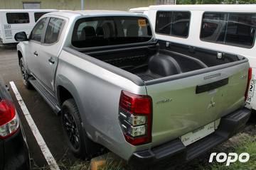 2023 Mitsubishi Strada GLS 4x2 2.4D, AT, DSL 2T photo 6
