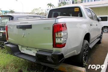 2023 Mitsubishi Strada GLS 4x2 2.4D, AT, DSL 2T photo 7