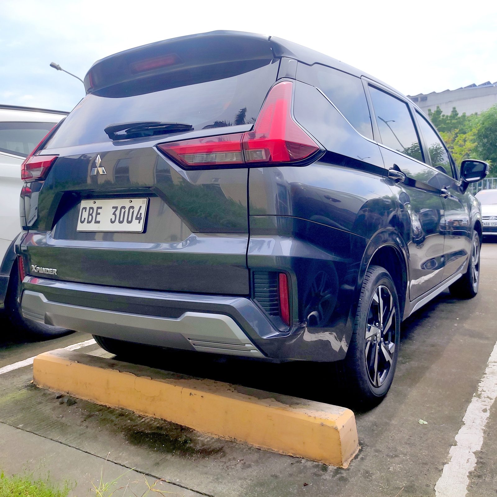 2023 Mitsubishi Xpander GLS 2WD 1.5G, A/T, GAS, 61T photo 4