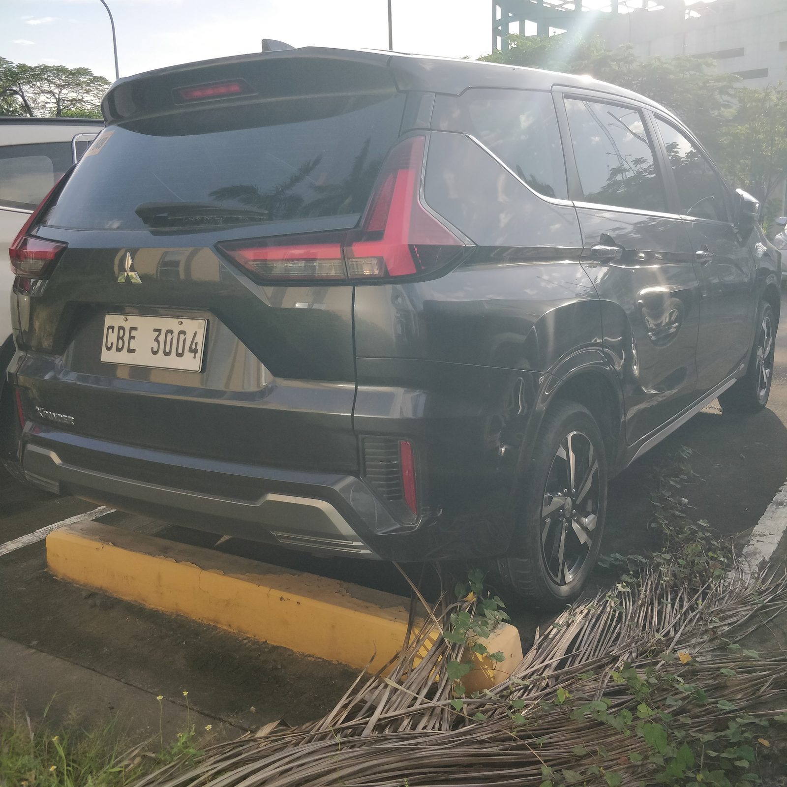 2023 Mitsubishi Xpander GLS 2WD 1.5G AT GAS 61T photo 5