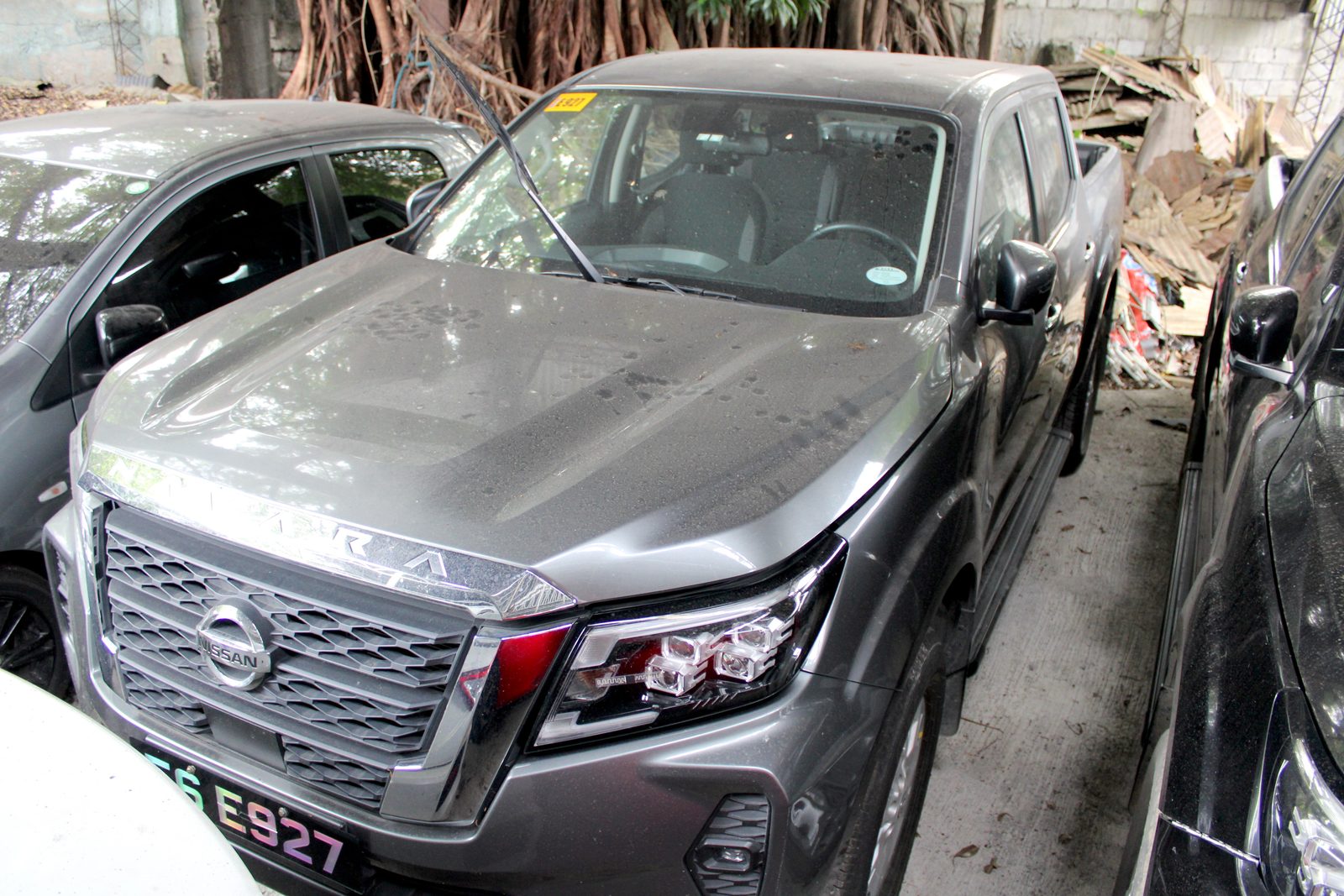 2023 Nissan Navara NP300 VE Calibre 4x2 2.5L, A/T, DSL 29T