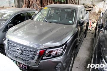 2023 Nissan Navara NP300 VE Calibre 4x2 2.5L, A/T, DSL 29T photo 1