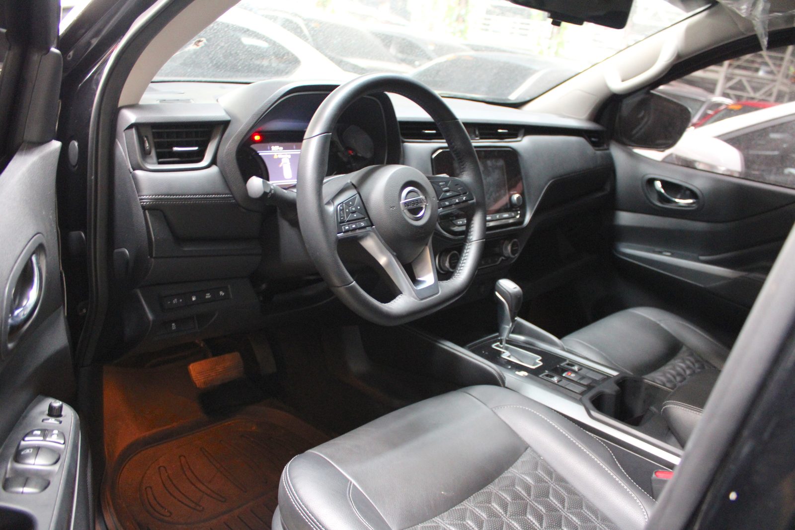 2023 Nissan Terra Sport 2.5L 4x2, A/T, DSL 17T photo 8