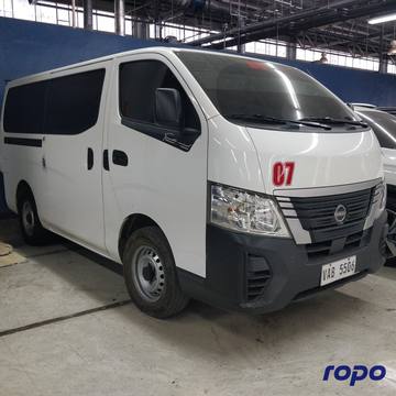 2023 Nissan Urvan NV350 15-Str, MT, DSL 96T photo 4
