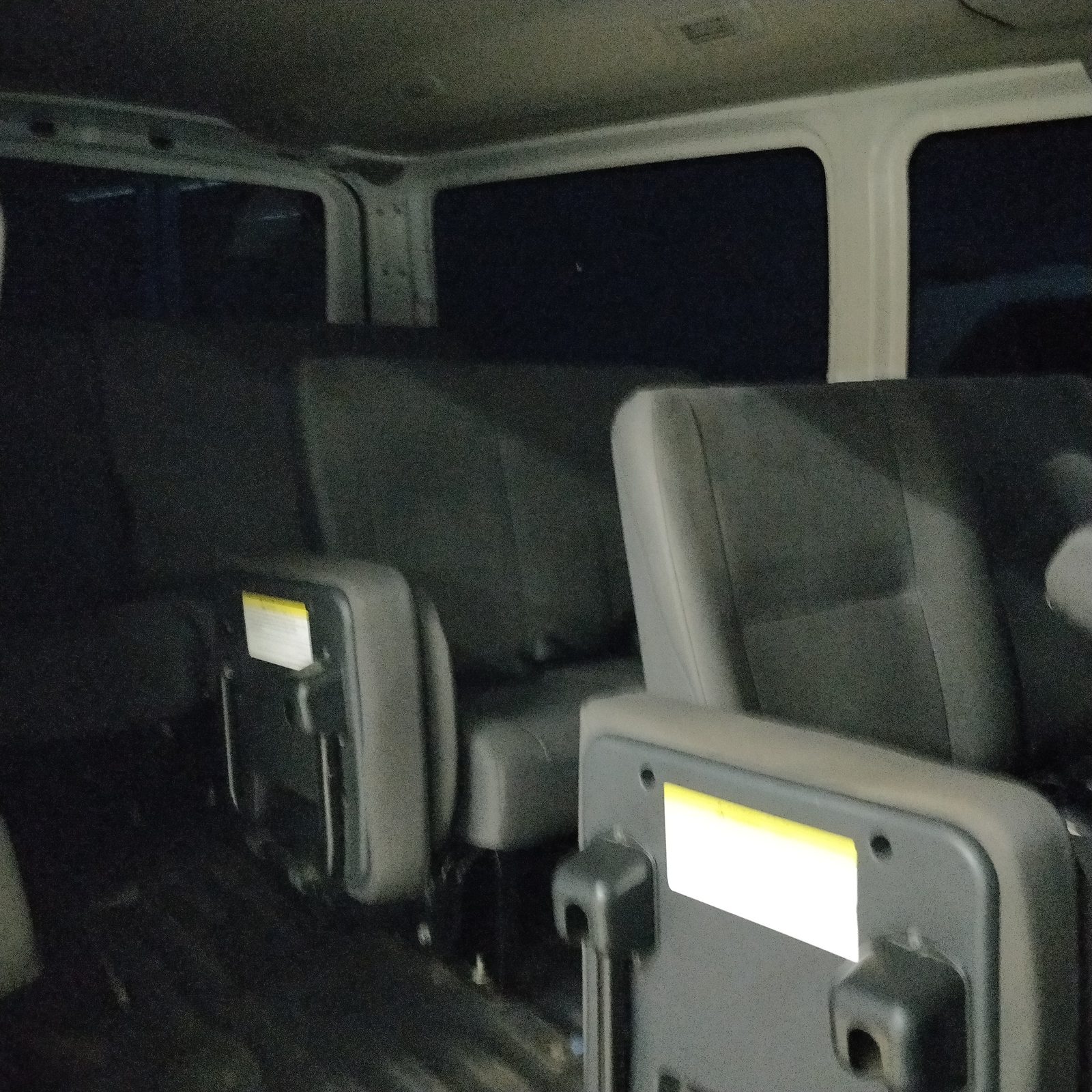 2023 Nissan Urvan NV350 15-Str, MT, DSL 96T photo 7