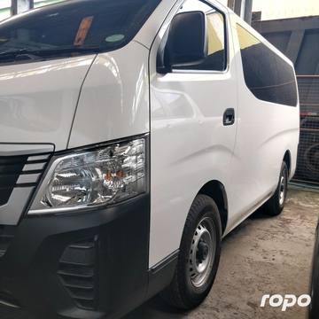 2023 Nissan Urvan NV350 Standard 18-Str, MT, DSL 43T photo 1