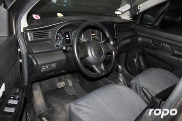 2023 SUZUKI - ERTIGA, A/T HYBRID, 24T photo 5