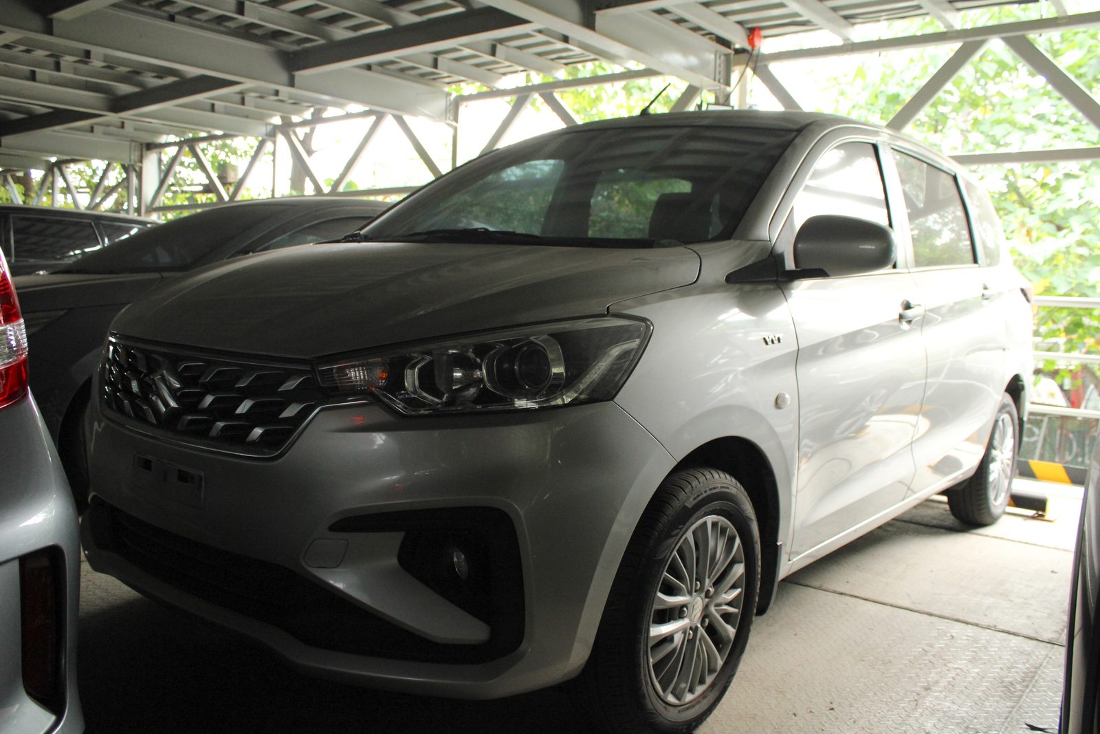 2023 Suzuki Ertiga Hybrid 1.5 GL, M/T, Gas - Unencumbered CR	15T photo 4