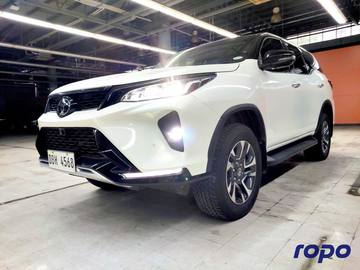 2023 Toyota Fortuner LTD 4x2 photo 8