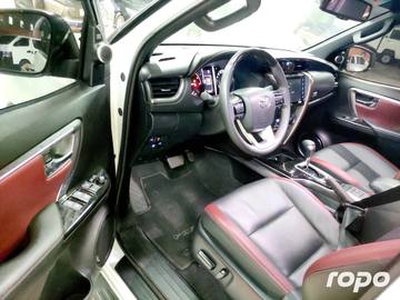 2023 Toyota Fortuner LTD 4x2 photo 11