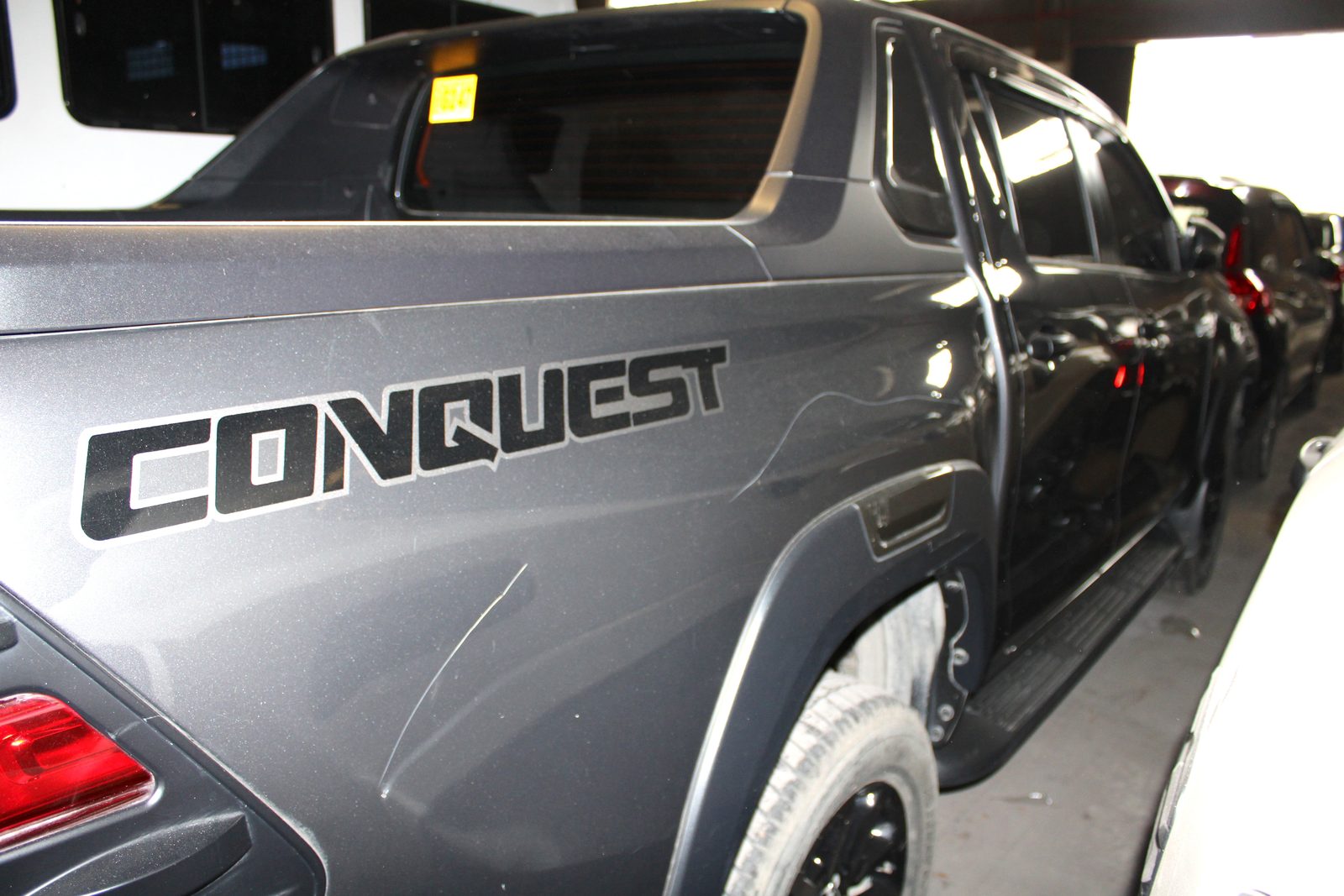 2023 TOYOTA - HI-LUX 4X2, A/T DIESEL, 19T photo 7
