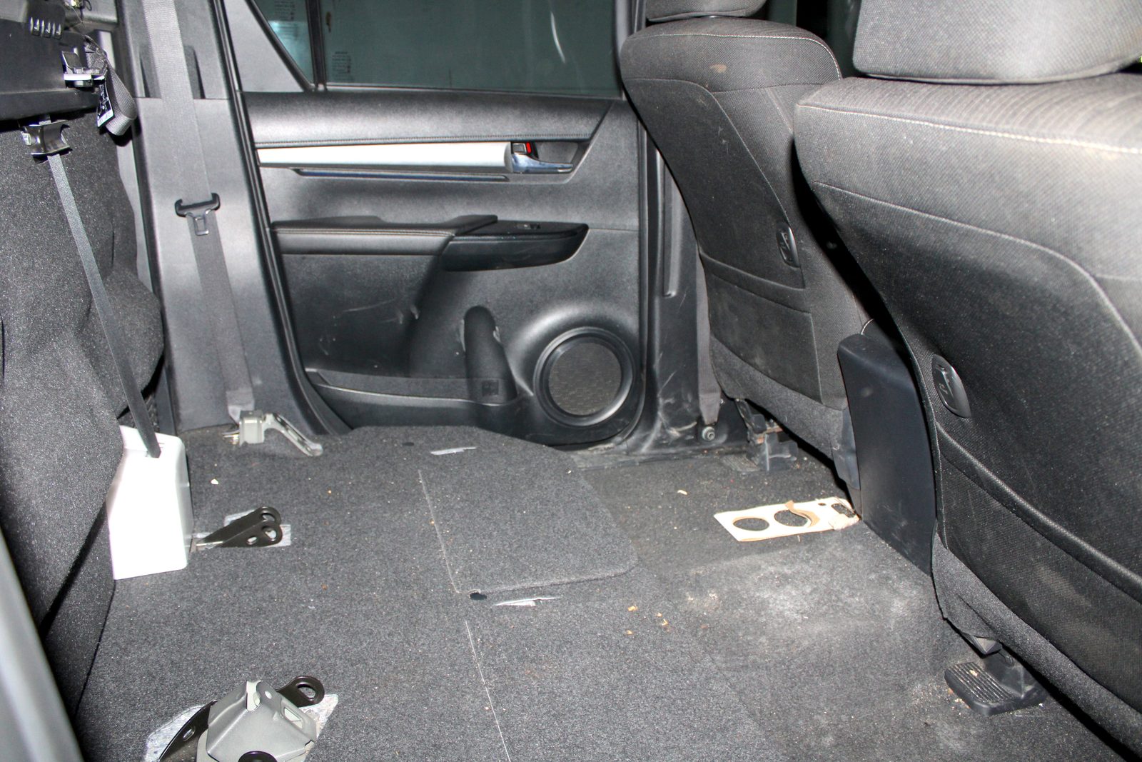 2023 TOYOTA - HI-LUX 4X2, A/T DIESEL, 19T photo 12