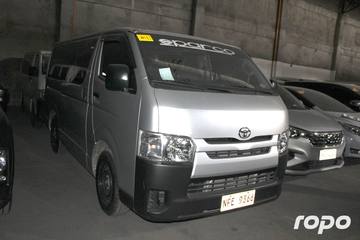 2023 TOYOTA-HIACE COMMUTER 3.0MT MPV, M/T DIESEL, 32T photo 2