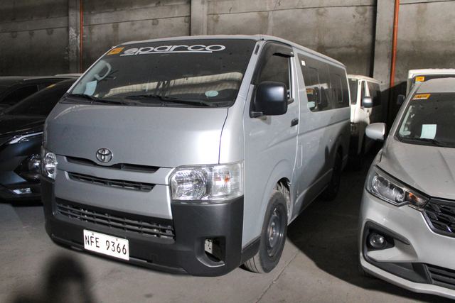 2023 TOYOTA-HIACE COMMUTER 3.0MT MPV, M/T DIESEL, 32T